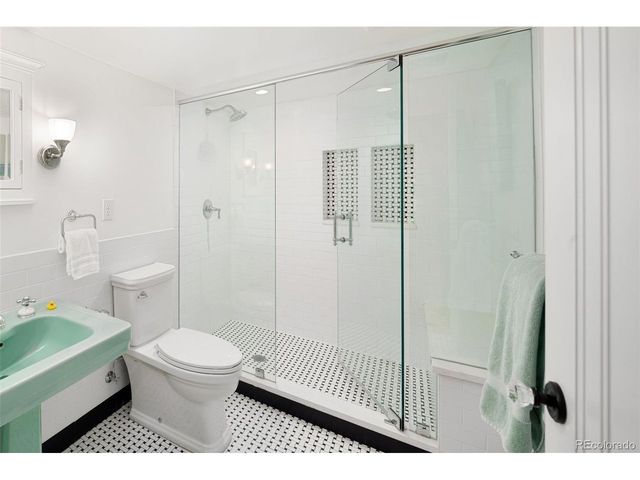 178 Ash St, Denver, CO 80220