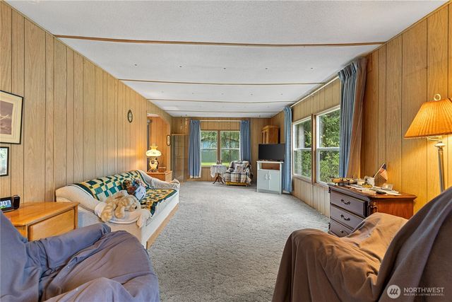 12502 99th Avenue NE, Arlington, WA 98223