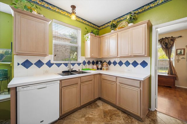 6409 Hawthorne Cove, Rowlett, TX 75089