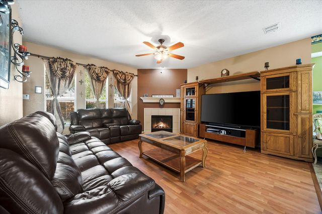 6409 Hawthorne Cove, Rowlett, TX 75089
