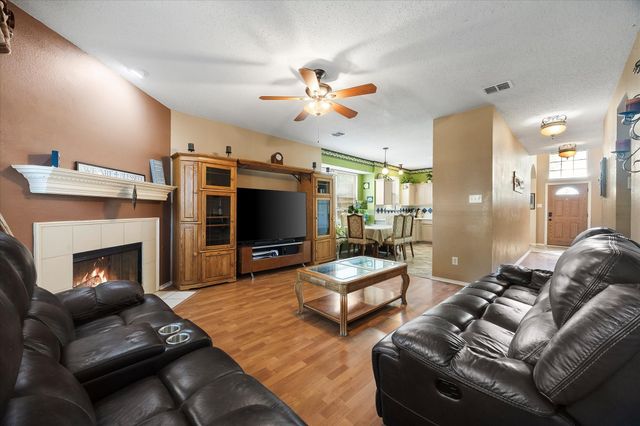 6409 Hawthorne Cove, Rowlett, TX 75089