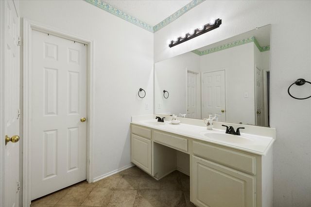 6409 Hawthorne Cove, Rowlett, TX 75089
