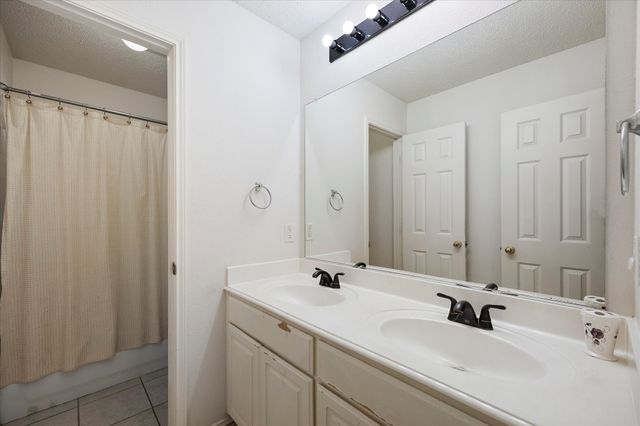 6409 Hawthorne Cove, Rowlett, TX 75089