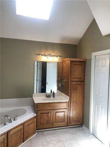 14113 Cameron Road, Excelsior Springs, MO 64024