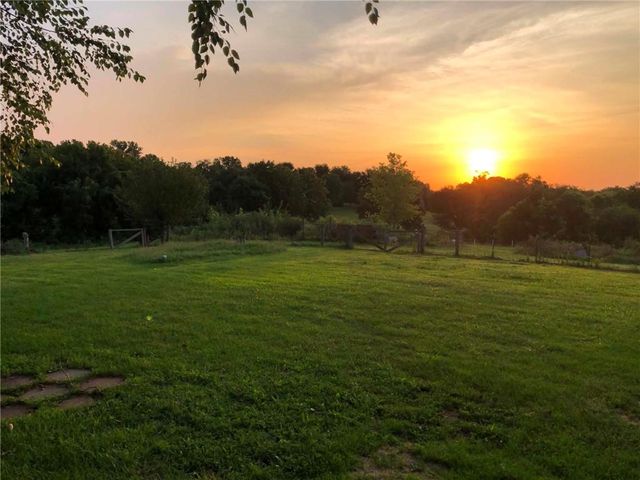 14113 Cameron Road, Excelsior Springs, MO 64024