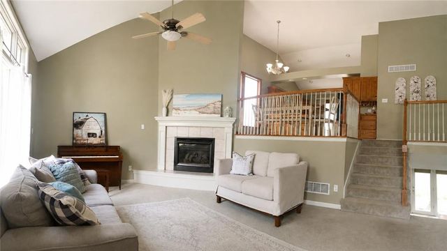 14113 Cameron Road, Excelsior Springs, MO 64024