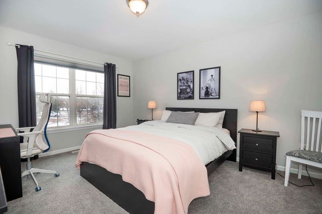 845 Barclay Drive, Bolingbrook, IL 60440