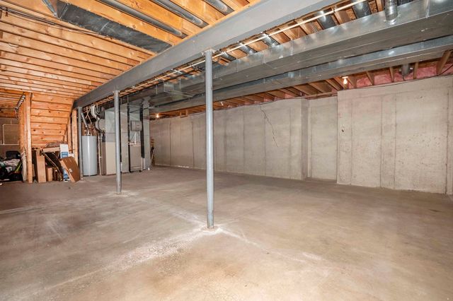 845 Barclay Drive, Bolingbrook, IL 60440