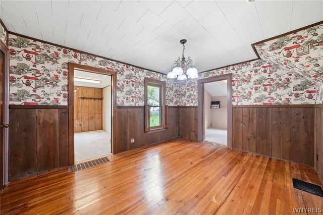 280 Bullis Road, West Seneca, NY 14224
