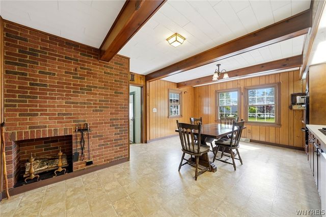 280 Bullis Road, West Seneca, NY 14224