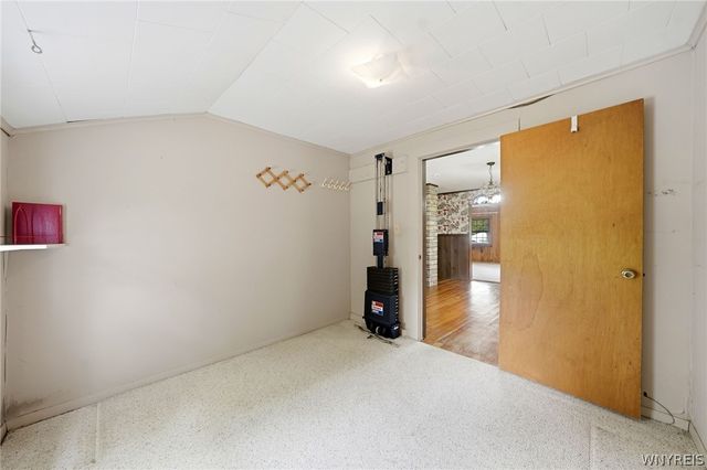 280 Bullis Road, West Seneca, NY 14224