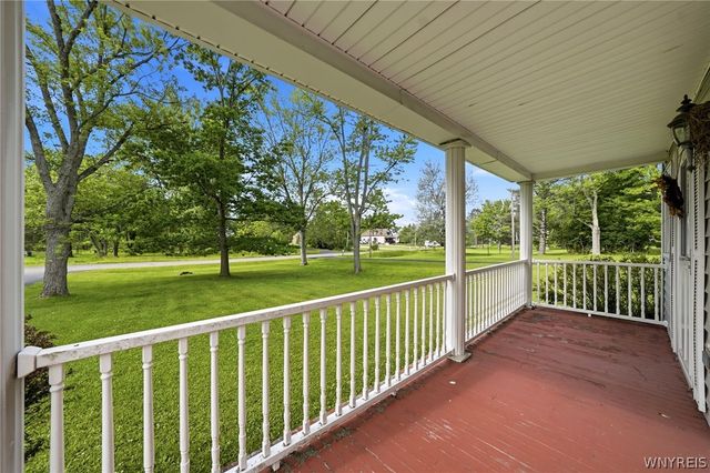 280 Bullis Road, West Seneca, NY 14224