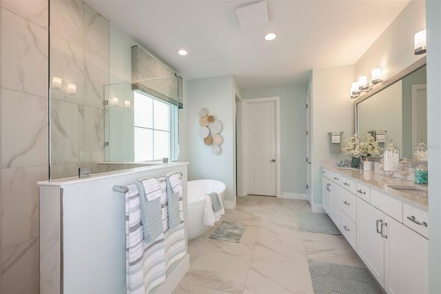 17939 CROPSIDE TRAIL, Lakewood Ranch, FL 34211