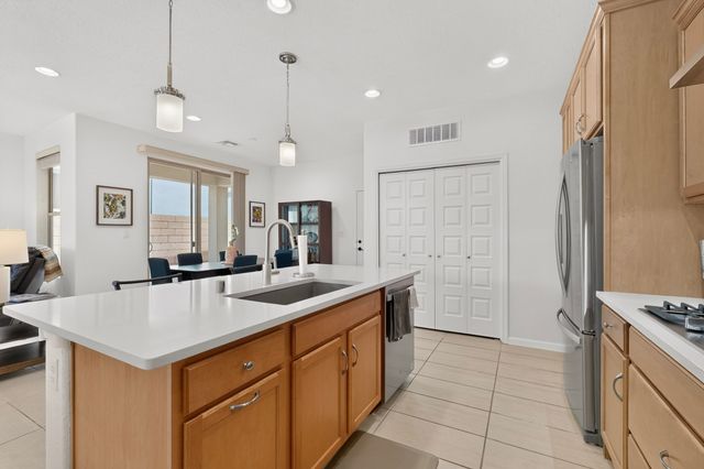 4736 Wheeler Peak, Santa Fe, NM 87507
