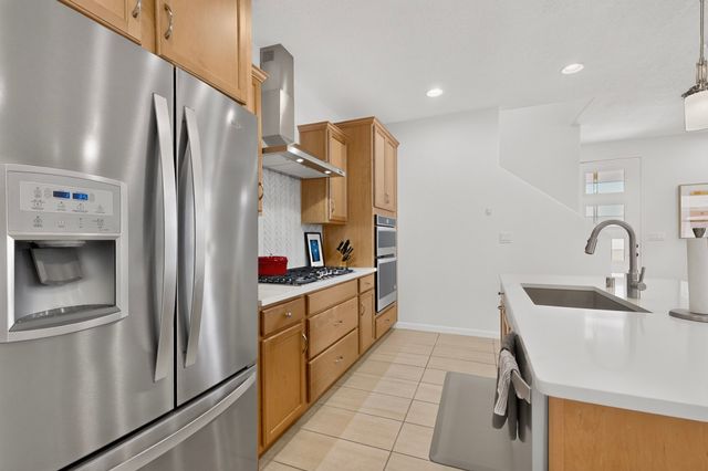 4736 Wheeler Peak, Santa Fe, NM 87507