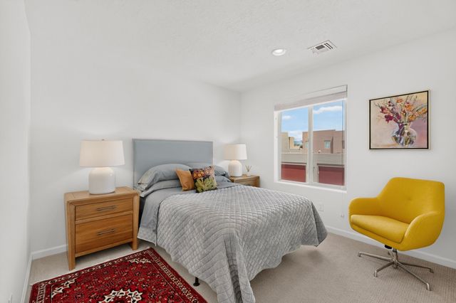 4736 Wheeler Peak, Santa Fe, NM 87507