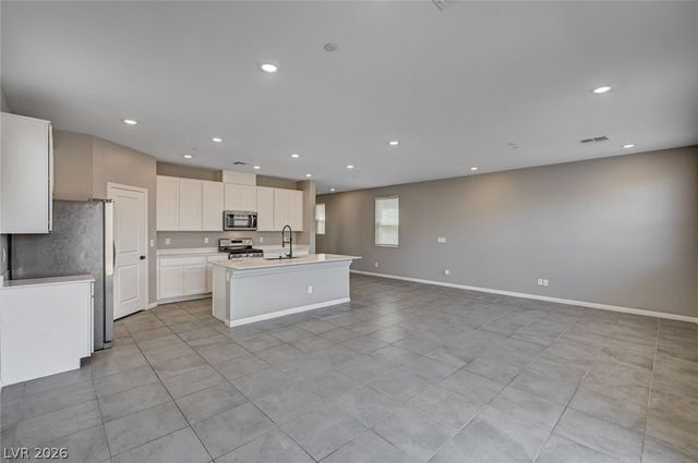2570 Ofanto Street, Henderson, NV 89044