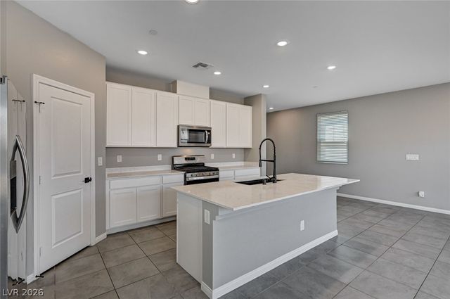 2570 Ofanto Street, Henderson, NV 89044