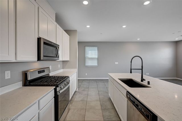 2570 Ofanto Street, Henderson, NV 89044