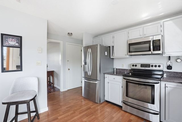 308 Ocean Meadows 308, Fairhaven, MA 02719