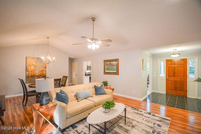 6 Spruce Lane, Pinehurst, NC 28374