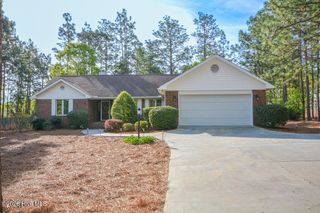 6 Spruce Lane, Pinehurst, NC 28374