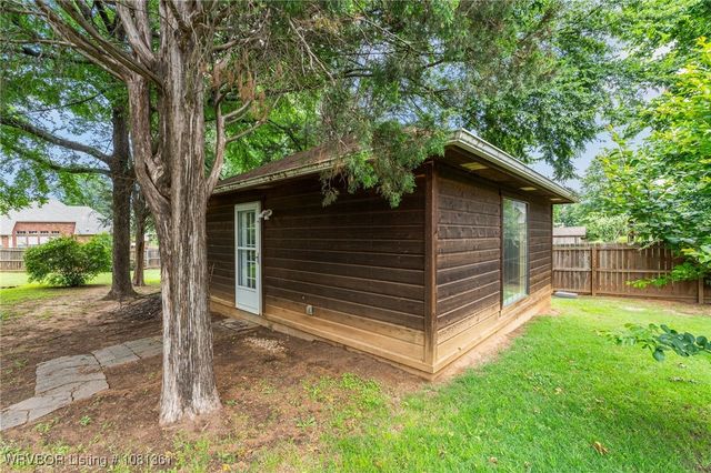 1010 Bear Track Drive, Van Buren, AR 72956
