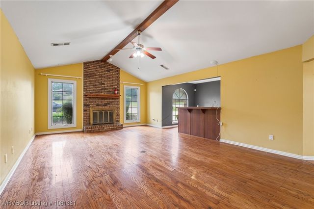 1010 Bear Track Drive, Van Buren, AR 72956