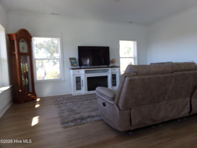 1919 Waterway Street SW, Supply, NC 28462