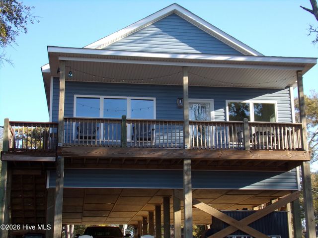 1919 Waterway Street SW, Supply, NC 28462