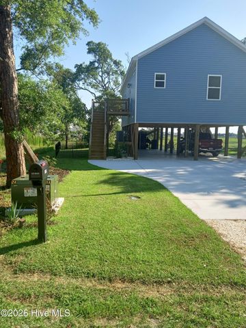 1919 Waterway Street SW, Supply, NC 28462