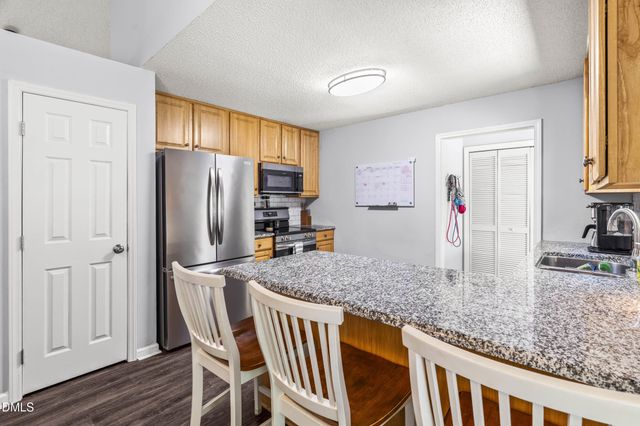 6201 Lilly Stream Court, Willow Spring, NC 27592
