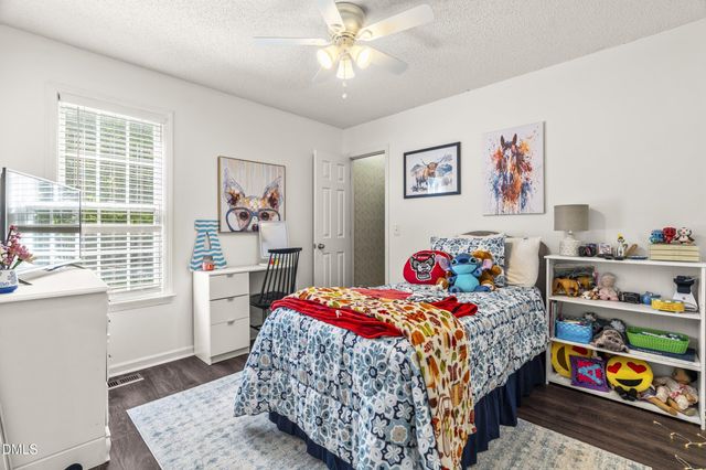 6201 Lilly Stream Court, Willow Spring, NC 27592