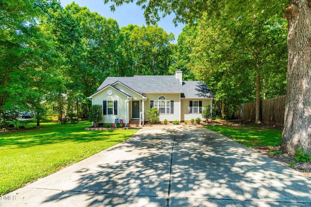 6201 Lilly Stream Court, Willow Spring, NC 27592