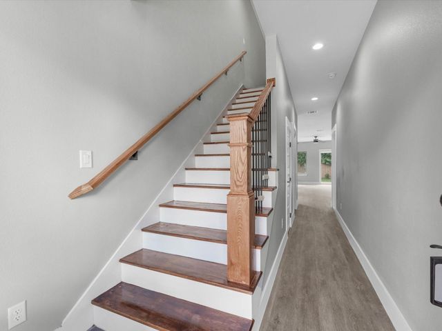 1084 Junell St, Houston, TX 77088