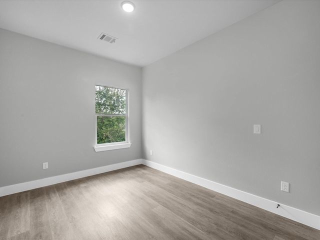 1084 Junell St, Houston, TX 77088