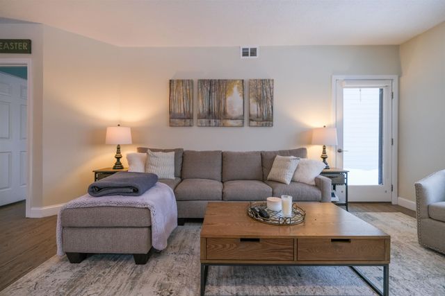 19 White Loop A-104, Ludlow, VT 05149