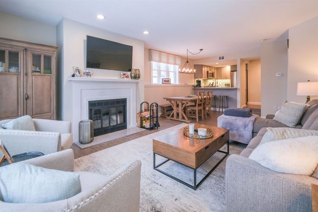 19 White Loop A-104, Ludlow, VT 05149