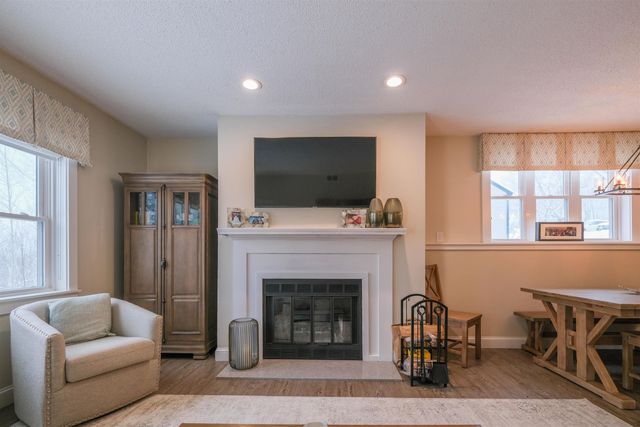 19 White Loop A-104, Ludlow, VT 05149