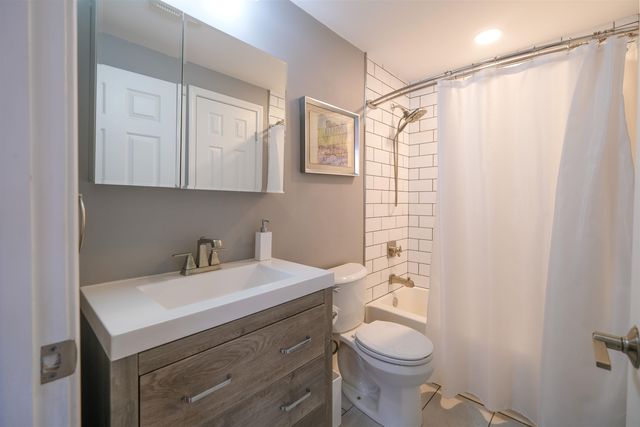 19 White Loop A-104, Ludlow, VT 05149