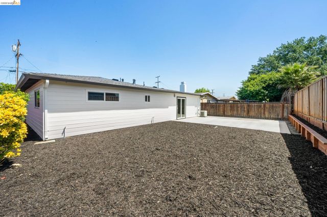 766 Oak St, Brentwood, CA 94513