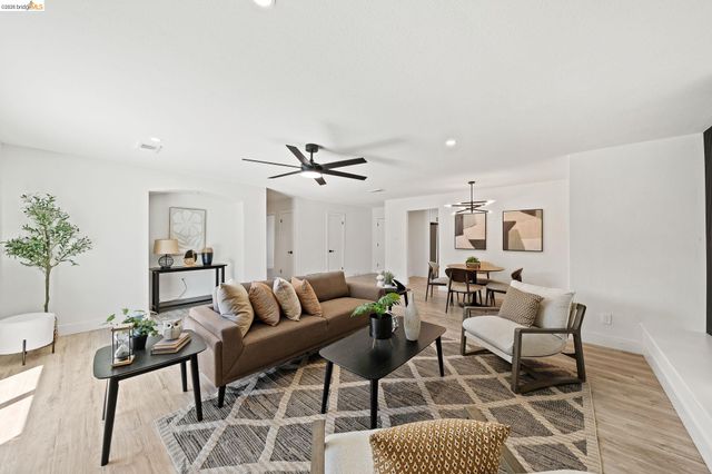 766 Oak St, Brentwood, CA 94513