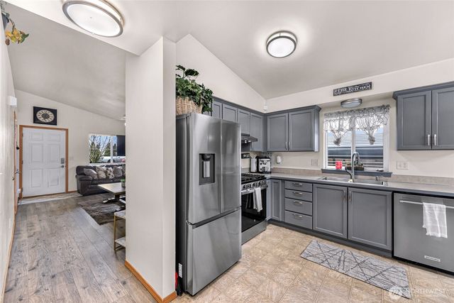 4780 Canoe Court, Blaine, WA 98230