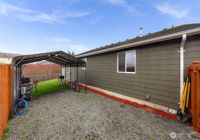 4780 Canoe Court, Blaine, WA 98230