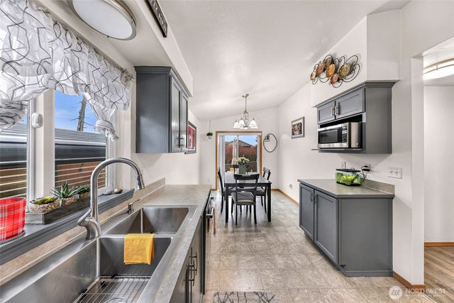 4780 Canoe Court, Blaine, WA 98230