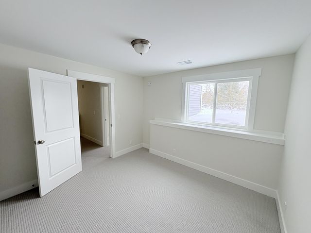 2553 Ravines Trail Drive Sw, Byron Twp, MI 49315