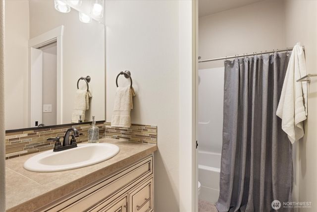 1889 S Harrier Road, Ridgefield, WA 98642