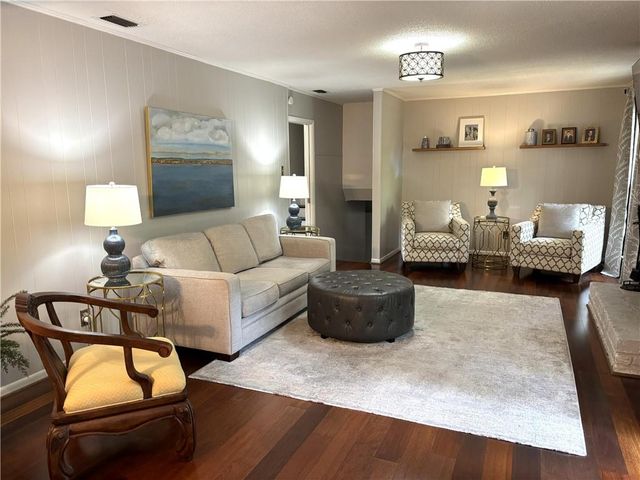 5911 Shenandoah Road N, Mobile, AL 36608