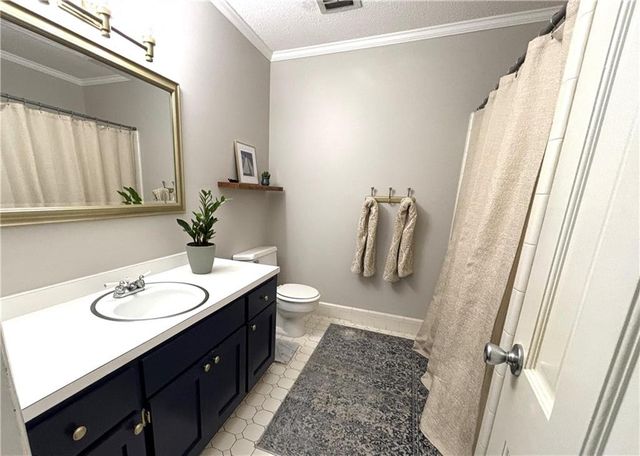 5911 Shenandoah Road N, Mobile, AL 36608