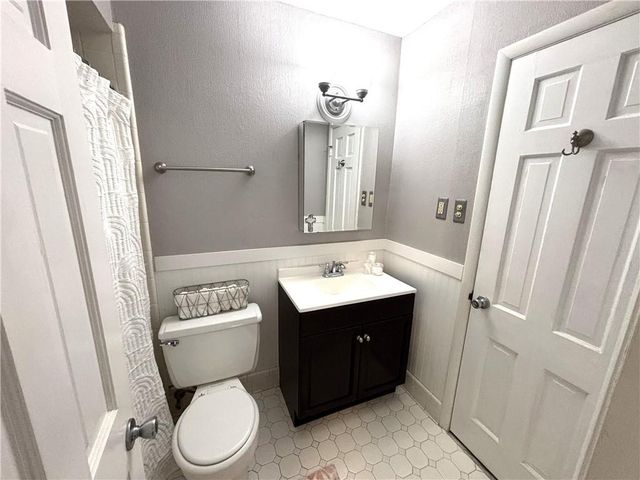 5911 Shenandoah Road N, Mobile, AL 36608